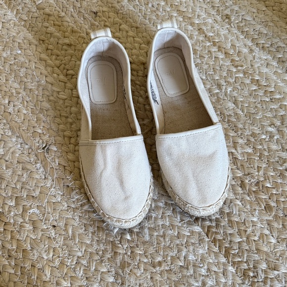 H&M Cream Canvas Espadrilles - Picture 1 of 7